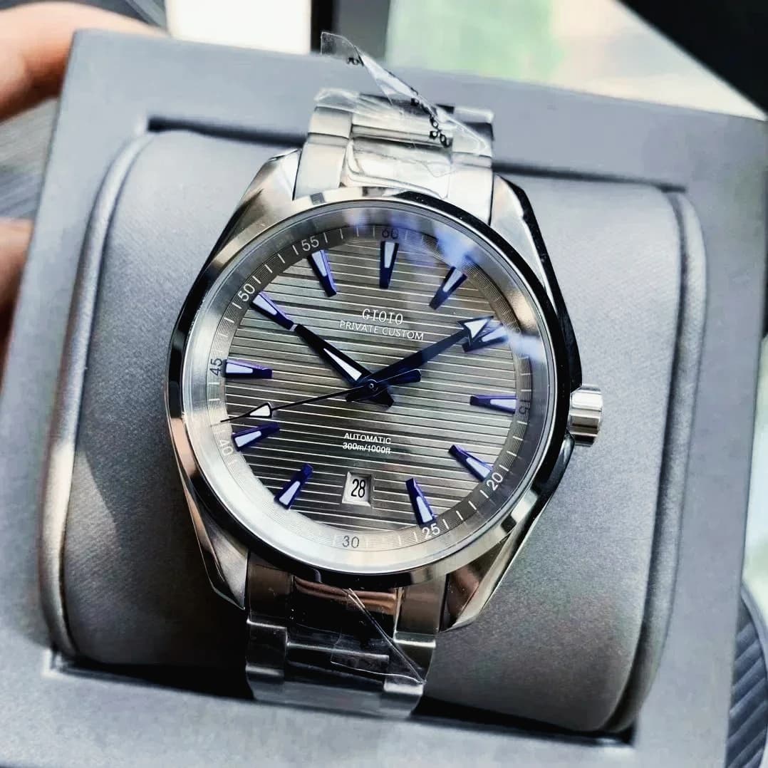 41mm New Mens Automatic Mechanical Watches Luxury Blue White Grey Dial Bright Luminous Hands Wearproof Sapphire Glass Daily
