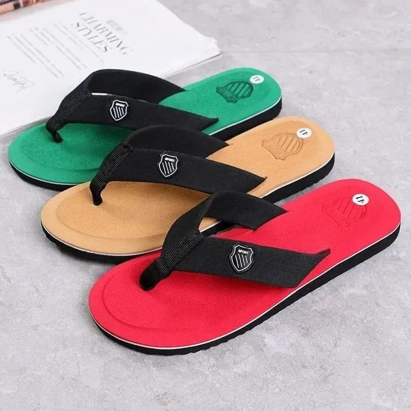 High Quality  Men Flip Flops Beach Sandals Non-Slip Casual Flat Shoes Slippers Indoor House Shoes For Men Outdoor Slides