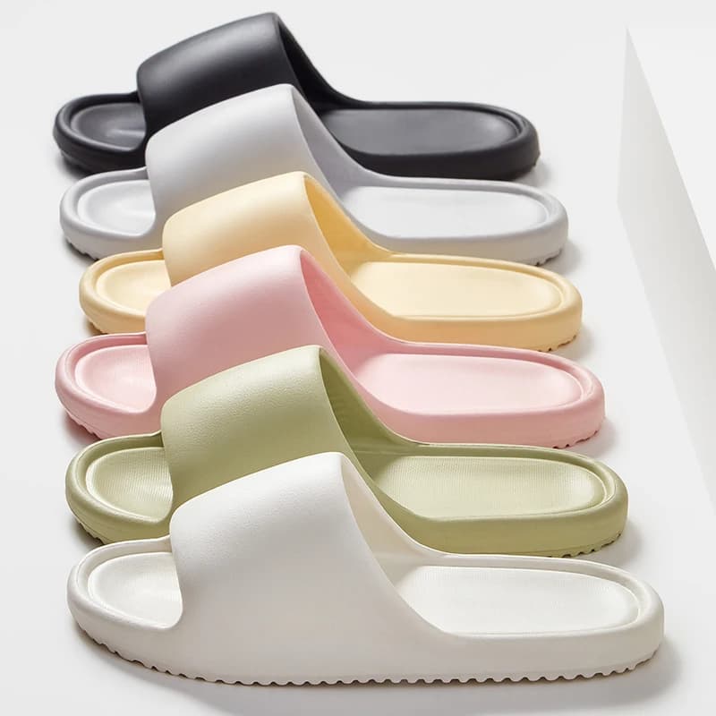 Women's Classy  Slippers for Women's Home Use Thick-Soled Indoor Summer Bread Sandals for Men's Couples Bathroom Bathing Non-Slip Slippers