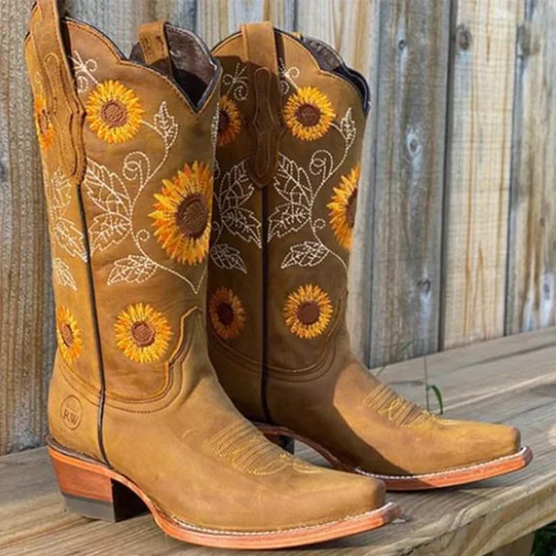 Winter Women Fashion Boots Outdoor Comfort Walking Shoes Embroidery Brown Leather Boots Deep High Tube Female Casual Shoe Botas