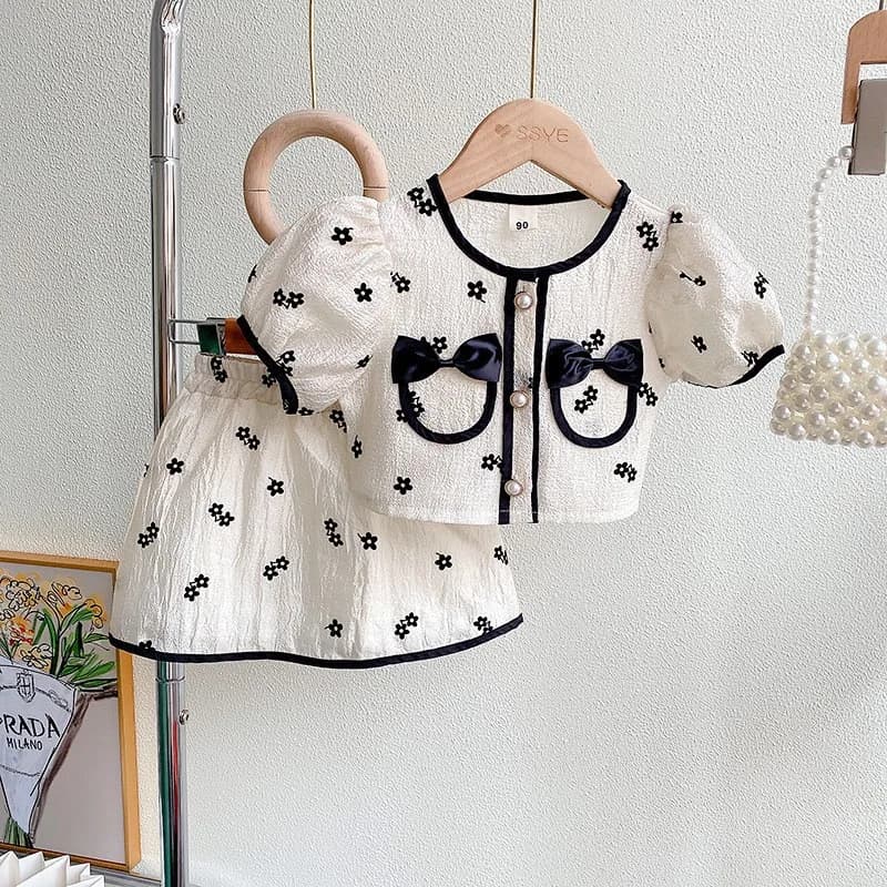 Girls Clothing Set 2023 New Summer Short Sleeve Shirt Top & Floral Skirt 2PCS Children Clothing Kids Clothes Sets 2 to 8 Years