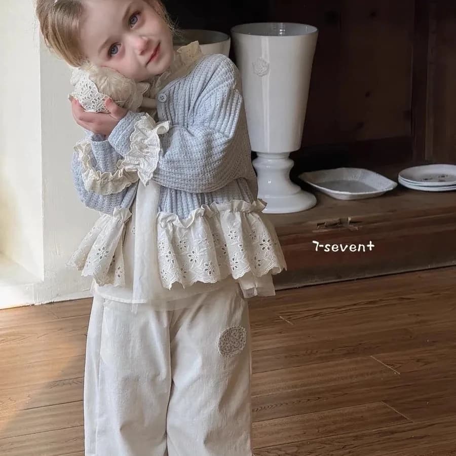Girls Knitted Outerwear Spring New Style Baby Forest System Splicing Lace Cardigan Small Children Top Casual Cotton Polyester
