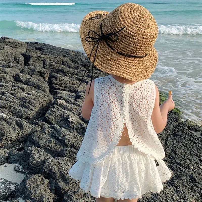 Girls Summer Clothing Sets Hollow Lace Suit Baby Casual Sleeveless T-shirt+Shorts Kids Clothing Sets Baby Clothes Outfits