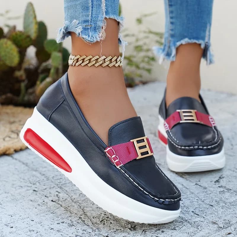 2026 New Women Vulcanized Shoes Round Toe Sneakers Outdoor Female Casual Shoes Platform Walking Women Shoes Slip-on Flat Shoe