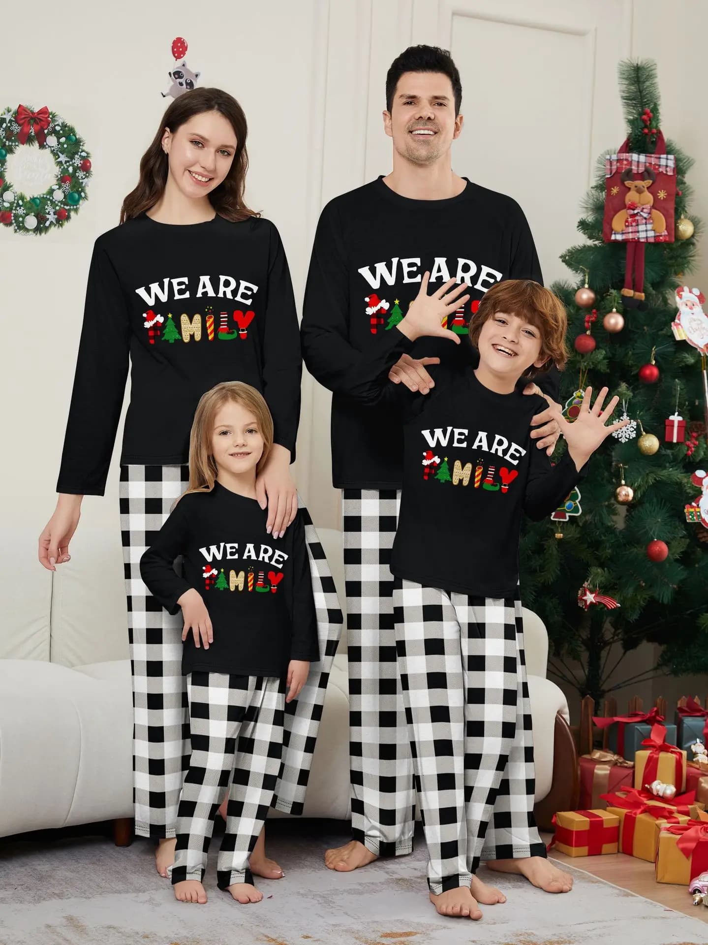 Happy New Year Family Matching Outfits Letter Plaid Print Parent-child 2 Pieces Suit Sleepwear Soft Loose Pajamas Set Xmas Wear