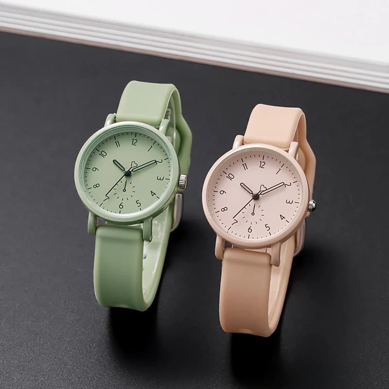 Women's Watch Fashion Simple Quartz Watch Student Sports Watch