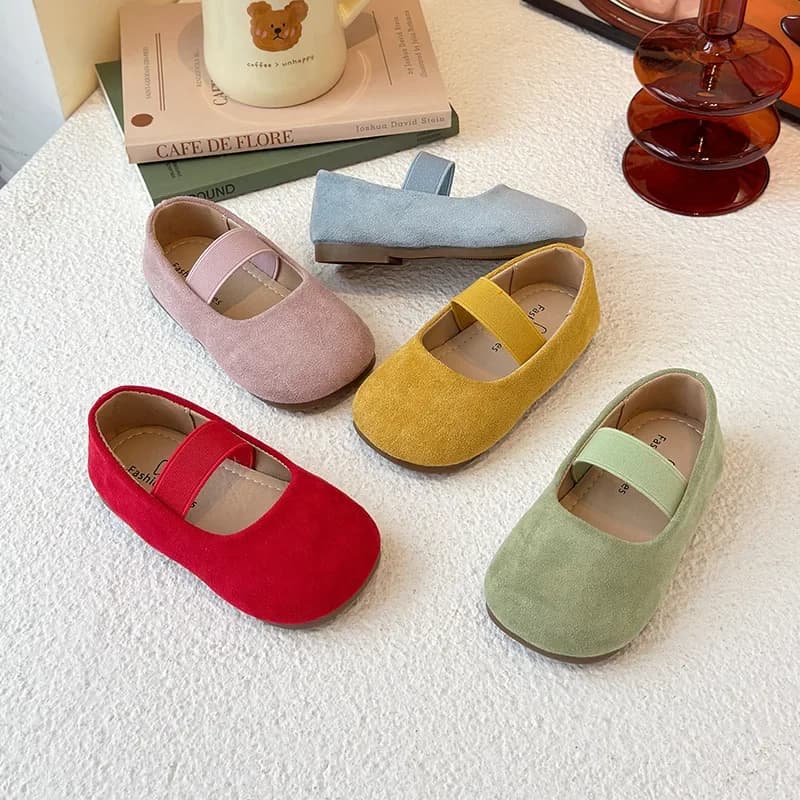 Girls Dance Performance Shoes Slip-on Kids Soild Candy Color Ins Trendy 2026 New Girls Flat Shoes Soft Sole Round Toes 23-30