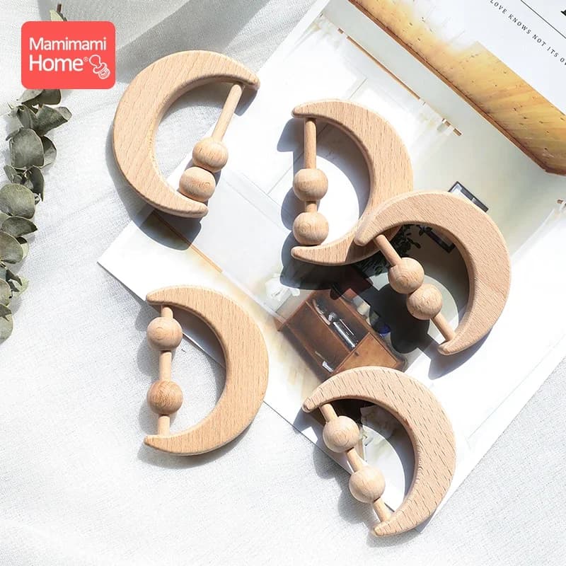 Beech Baby Teether Toys Bear Hand Teething Baby Rattles Wood Ring Cartoon Car Play Gym Montessori Stroller Toy Educational Toys