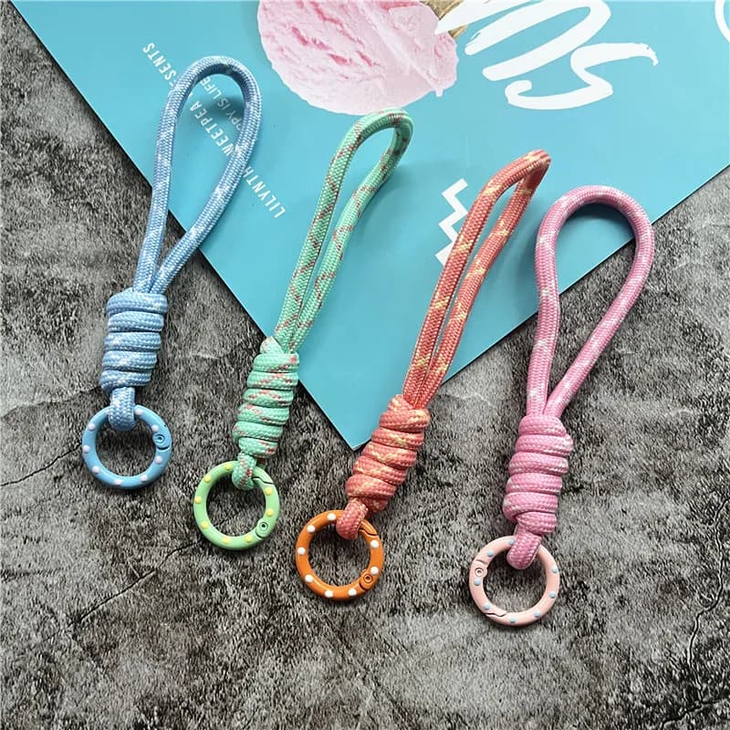Key Chain Accessories Small Fresh Keychain Candy Color Keyring Lanyard Anti-lost Car Keychain Short Key Holder Bag Decoration